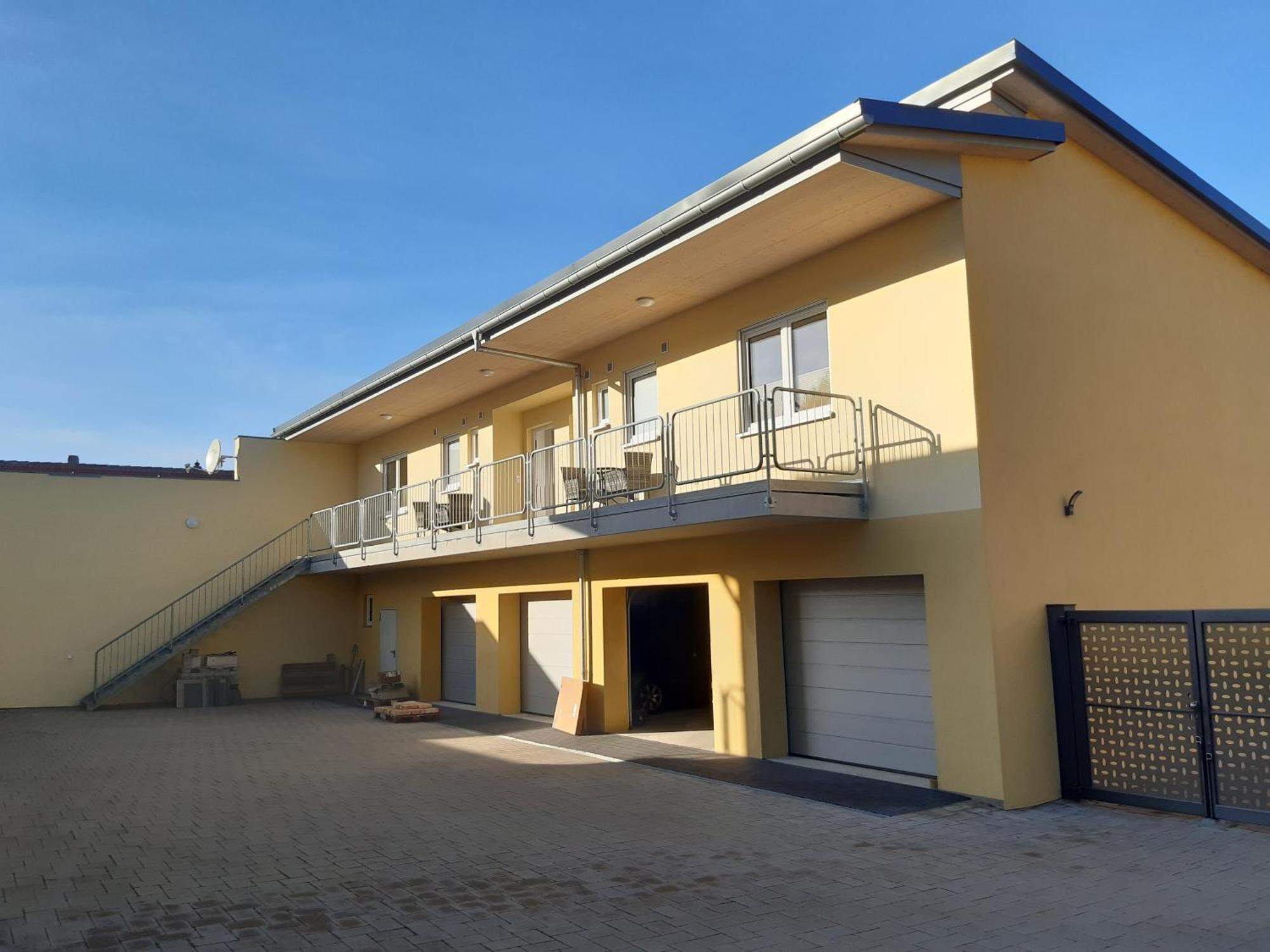 Kleine Auszeit - Ferienwohnungen In Flonheim Bagian luar foto